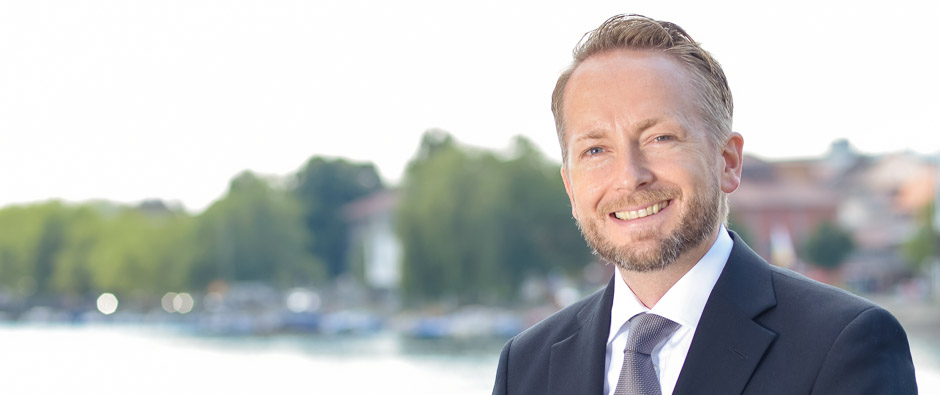 Prof. Dr. Sascha Kiefer, MBA
